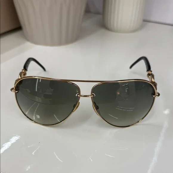 Gucci Gold and Black Chain Sunglasses
